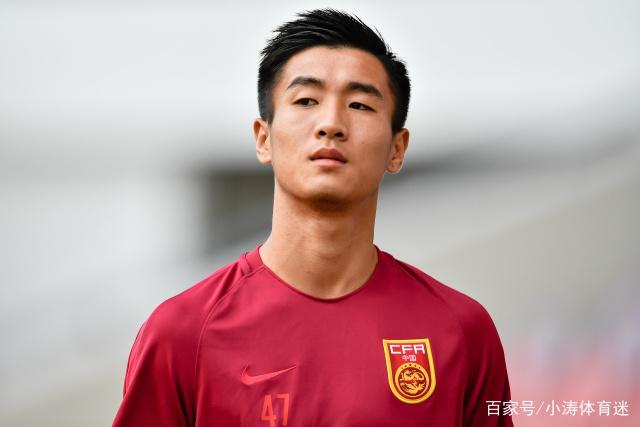 广厦开启球员交易！胡金秋成各队追逐目标，有望奔赴宏远补强杜锋内线？